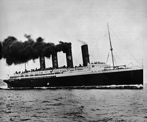 Le Lusitania à pleine vitesse, 1915