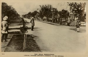 Le Mall, Rawalpindi - Vers le mémorial de Lockhart au loin