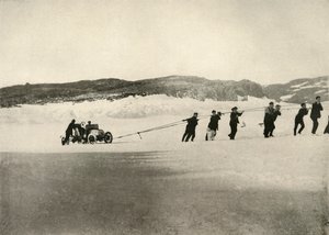 La voiture dans la neige molle, après le retour du navire - Unbekannt