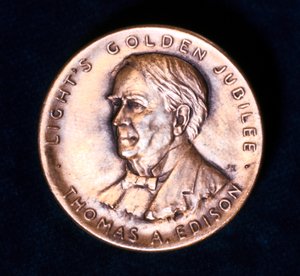 Thomas Alva Edison, physicien et inventeur américain, 1929