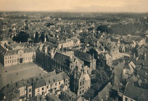 Hôtel de ville et vue générale, vers 1910
