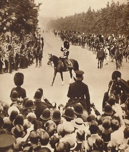 La parade Trooping the Colour, 1937