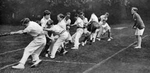 Tir à la corde lors de la journée sportive de l