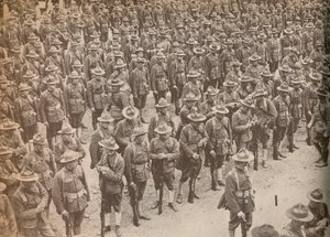 Troupes américaines en parade avant leur marche à travers Londres le 15 août 1917 - Unbekannt