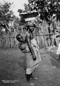 Femme et enfant, Sierra Leone, 20ème siècle