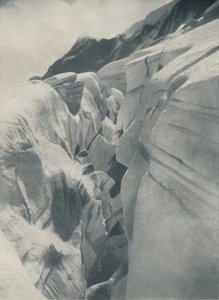 Crevasse béante près du Bergli au-dessus de Grindelwald, vers 1935