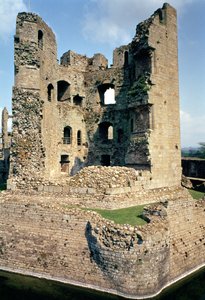 Vue extérieure du donjon, Château de Raglan, Monmouthshire, Sud du Pays de Galles