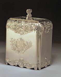 Boîte à thé en argent par Paul de Lamerie