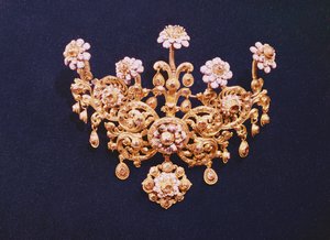 Devant de corsage, espagnol, XVIIIe siècle (or serti de diamants taillés en rose) - Unbekannt Unbekannt