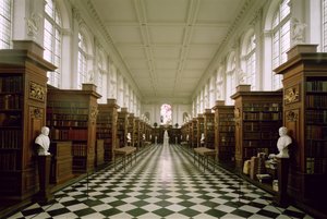 Bibliothèque Wren, vue intérieure, 1676-84, construite par Sir Christopher Wren, Collège Trinity, Cambridge, Royaume-Uni