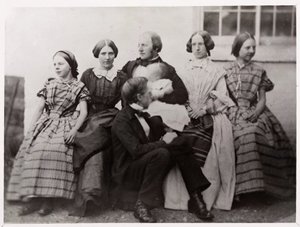 Alexander Parkes, inventeur et chimiste anglais, avec sa famille, vers 1870 - Unbekannt