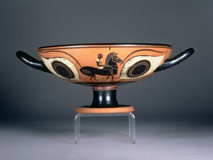 Coupe à yeux à figures noires attiques, avec décoration rouge et blanche ajoutée représentant un cheval et un cavalier, 480-450 av. J.-C. - Unbekannt