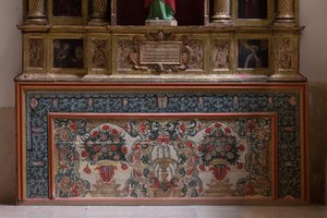 Église collégiale. Intérieur. Aile nord. Autel (San Jose). Antependium. 18ème siècle.