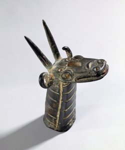Dragon, symbole du dieu Marduk, période assyrienne tardive, vers 800-600 av. J.-C. - Unbekannt