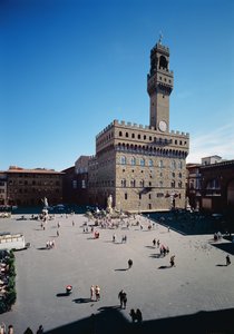 Extérieur du Palazzo Vecchio conçu par Arnolfo di Cambio