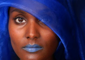 Femme du monde 7, 2005