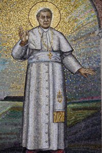 Abbaye bénédictine Madonna della Scala : Mosaïque représentant le Pape Pie X, Noci, Italie