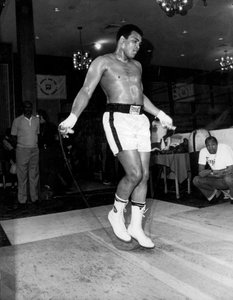 Muhammad Ali, 20 avril