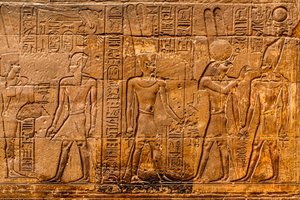 Relief, nouvelle vie insufflée au pharaon, Temple de Louxor, Thèbes, Égypte, Afrique