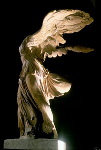 Vue latérale de la Victoire de Samothrace (marbre de Paros) - Unbekannt