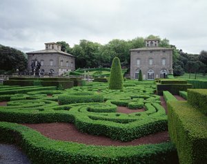 Vue des deux villas et du jardin, conçus pour le Cardinal Giovanni Francesco Gambara par Giacomo Vignola, 1568