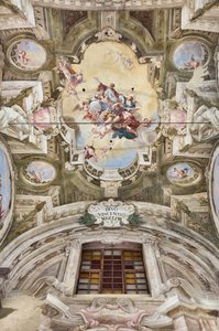 Vue de la voûte avec fresque de la salle Teatini, Chiesa di San Vincenzo, Piacenza, Émilie-Romagne, Italie