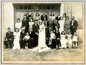 Photographie de mariage, à Lure, France, entre 1940 et 1950