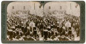 Procession de Pâques du patriarche grec, entrant dans l