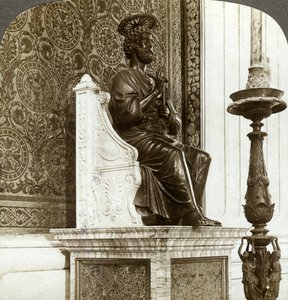 Statue de Saint Pierre, Basilique Saint-Pierre, Rome, Italie