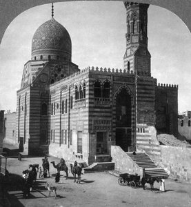 Mosquée-tombeau du Sultan Kait Bey, Le Caire, Égypte, 1905 - Underwood and Underwood