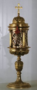 Ciboire en cuivre doré