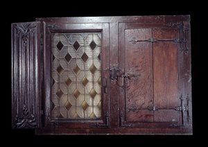 Volet de fenêtre en bois du XVe siècle, Paris, Musée de Cluny