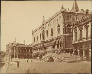 [Bâtiment médiéval]