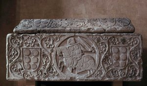 Sarcophage du chevalier de la famille du palais (probablement Hugues du palais)