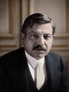 Pierre Laval (1883-1945), ministre des Affaires étrangères - vers 1930 - Unknown photographer