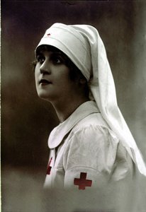 Infirmière de la Croix-Rouge, Première Guerre mondiale