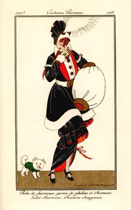 Femme en robe ornée de zibeline et d