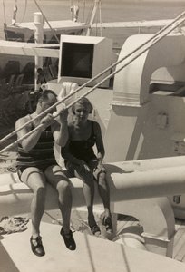 Couple à bord du paquebot 