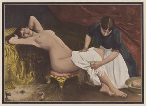 Femme sortant du lit