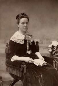 Millicent Fawcett (née Garrett - 1947-1929) féministe anglaise, leader du mouvement pour le suffrage des femmes pendant 50 ans. Sœur de la pionnière médecin Elizabeth Garrett Anderson; épouse de Henry Fawcett, le politicien radical aveugle - W. and D. (after) Downey