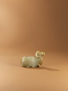Pot à eau en forme de bélier (jade céladon) - Western Han Dynasty Chinese School