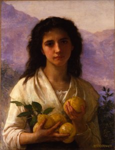 Fille tenant des citrons