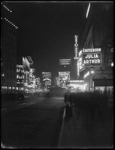 Enseignes lumineuses à Times Square, New York, 1917