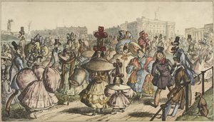 Hommes et femmes en vêtements voyants marchant dans un parc en ville