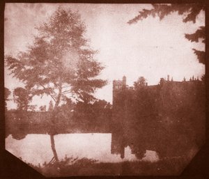 Abbaye de Lacock en réflexion, c.1840