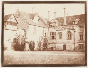 Angle sud-est de la cour nord, abbaye de Lacock - William Henry Fox Talbot