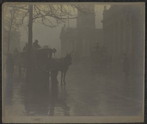 Trafalgar Square - William Henry Fox Talbot