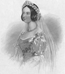 La Reine dans sa robe de mariée