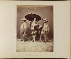 Chinois avec imperméables - William Saunders