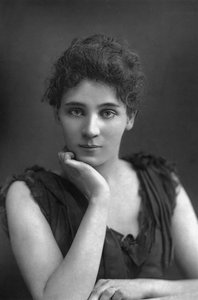 Elizabeth Robins, actrice américaine, dramaturge, romancière et suffragette